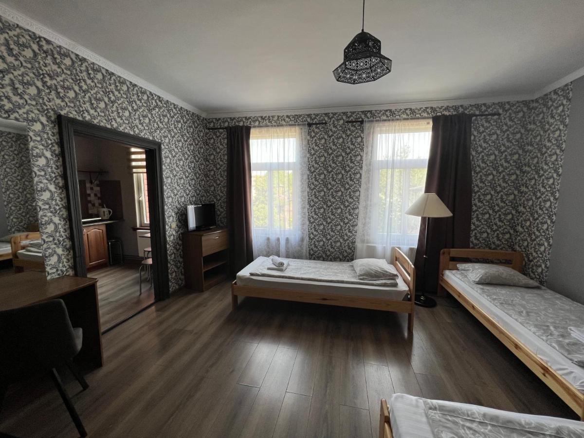 Dzintari Aparthotel Ventspils Buitenkant foto