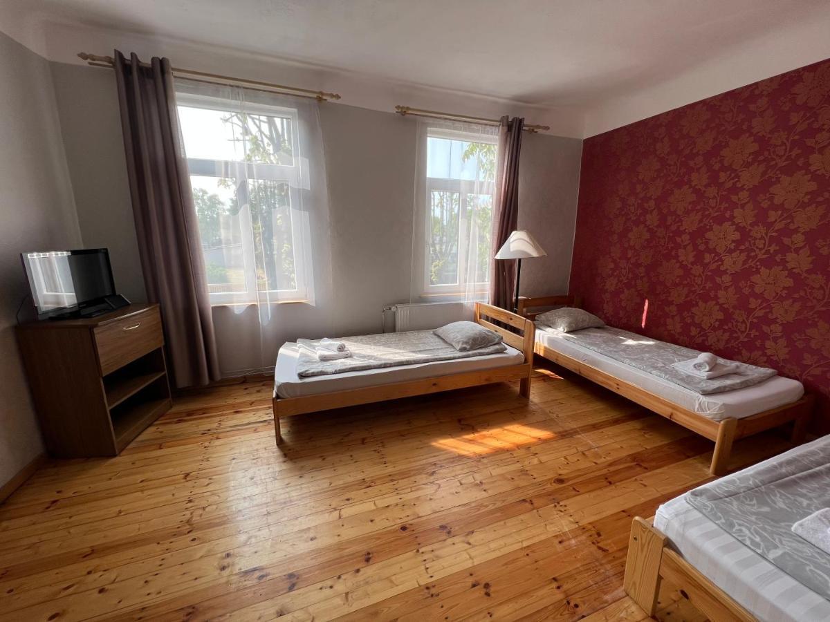 Dzintari Aparthotel Ventspils Buitenkant foto